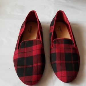 Flat shoes